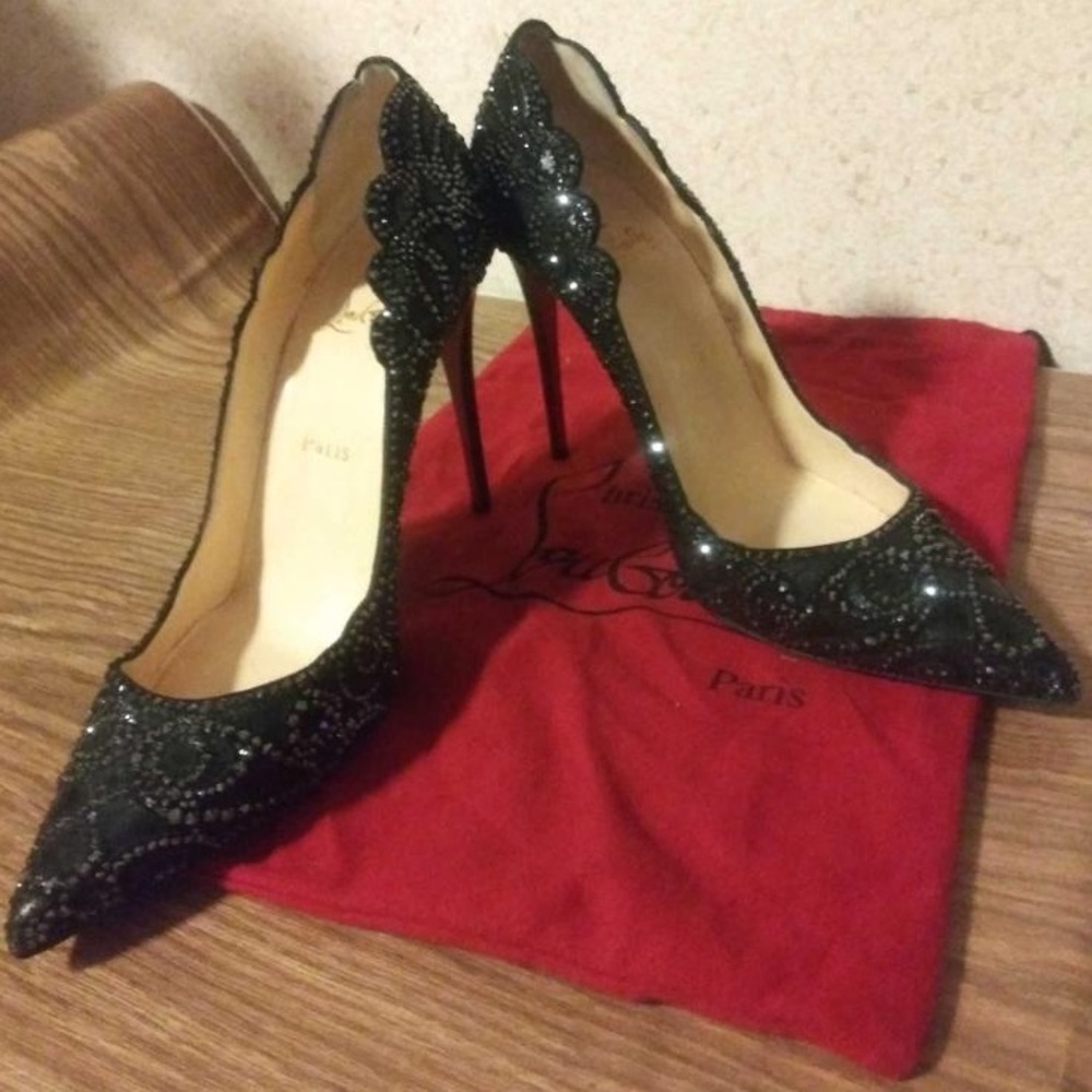 Christian Louboutin black leather 100mm heels w/charcoal tone crystals in sz 39